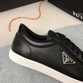 PRADA Повседневная обувь 38—43  Черная кожа