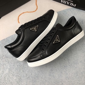 PRADA Повседневная обувь 38—43  Черная кожа