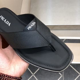PRADA Высокое качество, мастерство высшего класса Мужские кожаны