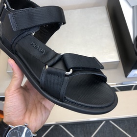 PRADA Классические тапочки 39-43 (6-10), стандартный размер Мате