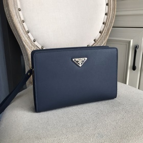 Сумка Prada с замком на кодовом замке из нержавеющей стали (италь