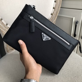 Кожаная сумка Prada из нейлона (итальянский импортный телячий кож