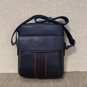 PRADA Сумка для отдыха через плечо, импортная итальянская кожа, г