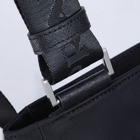 Сумка через плечо PRADA, сумка-мессенджер, импортная ткань из Южн