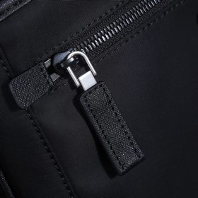 Мужская сумка через плечо PRADA, классическая модель, пользующаяс