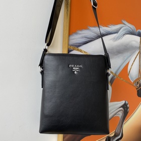 Мужская сумка PRADA. Модная и стильная сумка через плечо для мужч