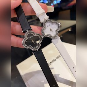 Часы Van Cleef Arpels из серии Four Leaf Clover Станьте лидером м