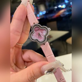 Часы Van Cleef Arpels из серии Four Leaf Clover Станьте лидером м