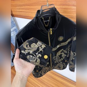VERSACE, последние модели курток и пальто Простой и модный, легко