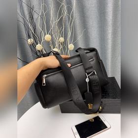 VERSACE Мужская сумка через плечо с четким рисунком кожи (фотогра