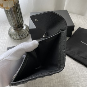 YSL трехсекционный кошелек из натуральной кожи черного цвета с уз