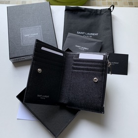 Новый кошелек Saint Laurent из импортной кожи мелкой зернистости 