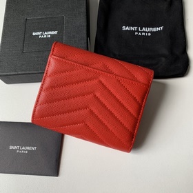 Saint Laurent Короткий кошелек из импортной кожи с мелкой текстур