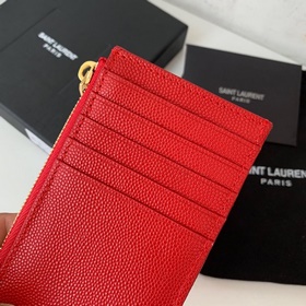 Новая модель кошелька Saint Laurent, изготовленная из импортной к