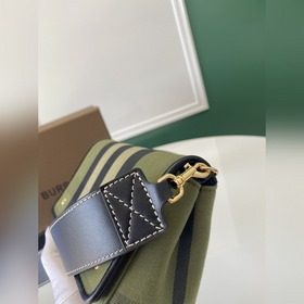 Новейшая изящная сумка через плечо от Burberry, изготовленная из 
