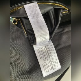 Burberry Новейшая модель рюкзака Название происходит от самой вы