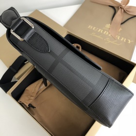 Burberry 【Серый клетчатый узор】 Сумка через плечо с косым узором
