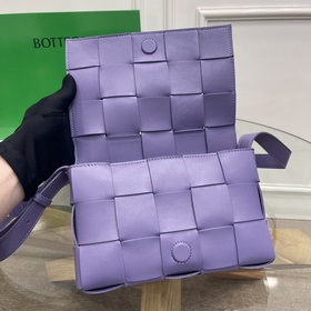 BV  Новая сумка через плечо с крупным плетением Это одна из сам