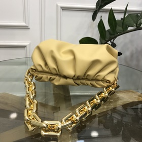 BV  Цепочка с облаками Как всем известно, облако The pouch являе
