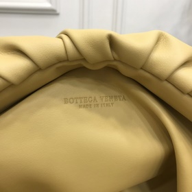 BV  Цепочка с облаками Как всем известно, облако The pouch являе