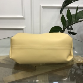 BV  Цепочка с облаками Как всем известно, облако The pouch являе