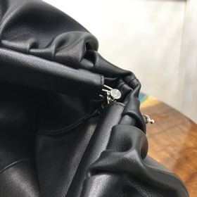BV  Цепочка с облаками Как всем известно, облако The pouch являе