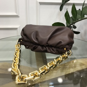 BV  Цепочка с облаками Как всем известно, облако The pouch являе