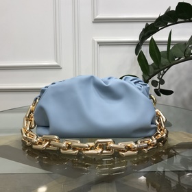 BV  Цепочка с облаками Как всем известно, облако The pouch являе