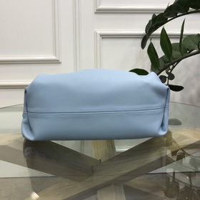 BV  Цепочка с облаками Как всем известно, облако The pouch являе