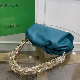 BV  Цепочка, облака, сумка Как всем известно, облако The pouch я