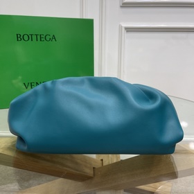 BV  Цепочка, облака, сумка Как всем известно, облако The pouch я