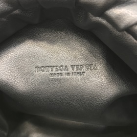 BV  Цепочка с облаками Как всем известно, облако The pouch являе