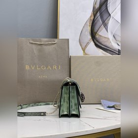 Bulgari Новая коллекция «  "  " Серия сумок 