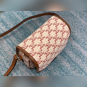 CELINE Красные элементы украшают классический силуэт Капсульная 