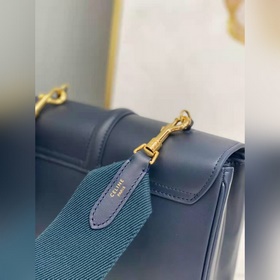 CELINE Сумка из гладкой кожи, подкладка из кожи/ткани, через пле