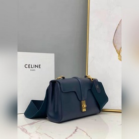 CELINE Сумка из гладкой кожи, подкладка из кожи/ткани, через пле