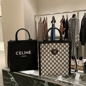 CELINE Вышивка черного цвета Сумка вертикального формата из ткан