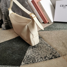 CELINE Сумка под мышку Мягкая на ощупь, мягкая сумка. Внутренняя 