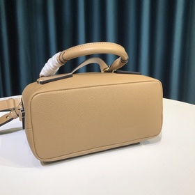 CHLOE  Daria Сумка It Bag Daria Возрождение духа сумки. Изысканн