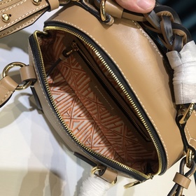 CHLOE  Daria Сумка It Bag Daria Возрождение духа сумки. Изысканн