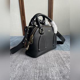 CHLOE  Возрождение духа сумки. Изысканный дизайн запястья и плет