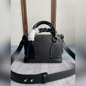 CHLOE  Возрождение духа сумки. Изысканный дизайн запястья и плет