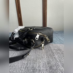 CHLOE  Возрождение духа сумки. Изысканный дизайн запястья и плет