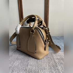 CHLOE  Возрождение духа сумки. Изысканный дизайн рукава и плете