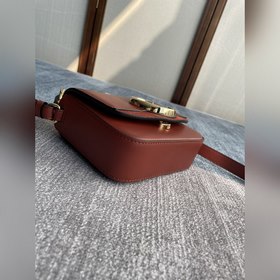 CHLOE Сумка через плечо с модным и ярким дизайном, украшенная нак