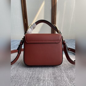CHLOE Сумка через плечо с модным и ярким дизайном, украшенная нак