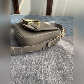 CHLOE Сумка через плечо с модным и ярким дизайном, украшенная нак