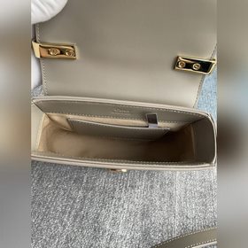 CHLOE Сумка через плечо с модным и ярким дизайном, украшенная нак