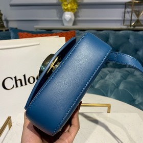 CHLOE Сумка C Bag с кожаным ремнем через плечо отличается модным 