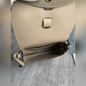 CHLOE  Новая модель DARRYL Элегантная сумка серого цвета в форме